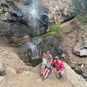 Meet your Posher, Lacy